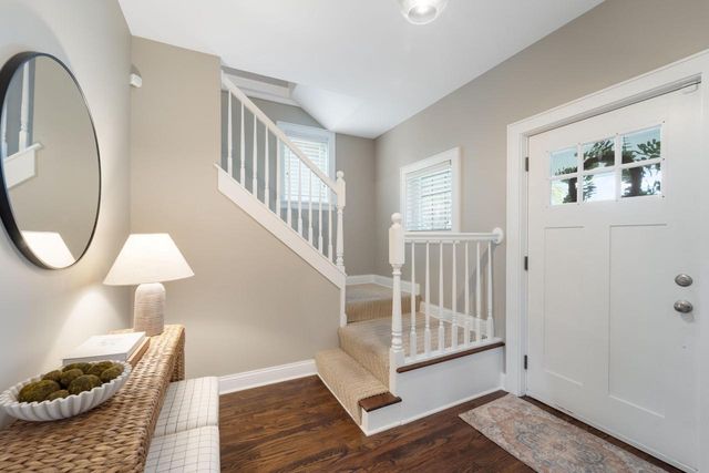 6040 Shoreland AVENUE, Whitefish Bay, WI 53217