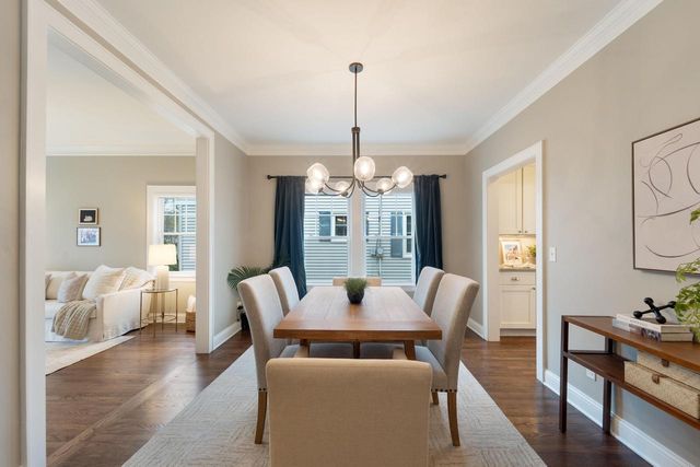 6040 Shoreland AVENUE, Whitefish Bay, WI 53217