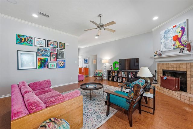 4420 Edinburgh Place, College Station, TX 77845