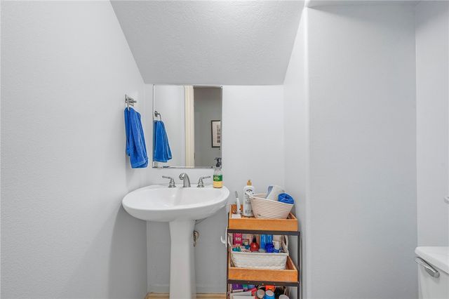 4420 Edinburgh Place, College Station, TX 77845