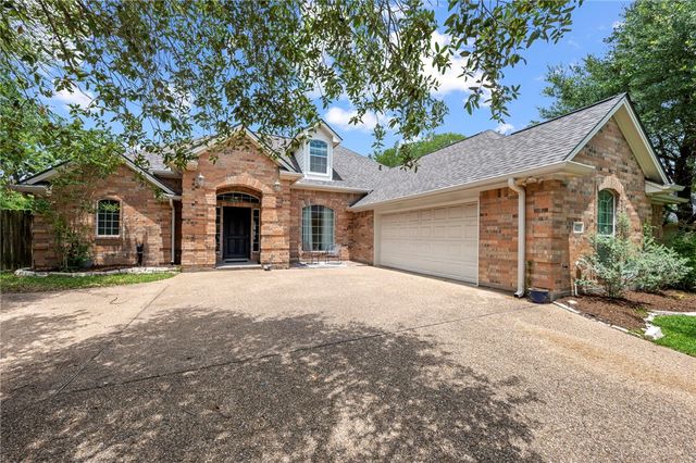 4420 Edinburgh Place, College Station, TX 77845