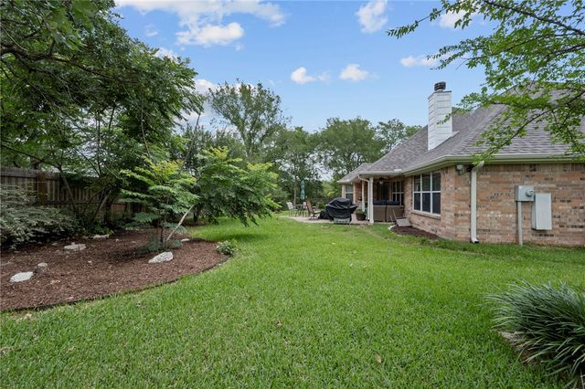 4420 Edinburgh Place, College Station, TX 77845
