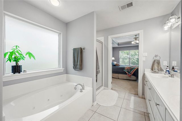 4420 Edinburgh Place, College Station, TX 77845