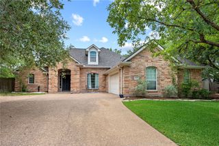 4420 Edinburgh Place, College Station, TX 77845