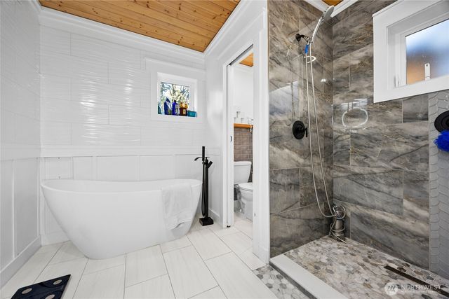 1114 Garrison Avenue, Port Orchard, WA 98366