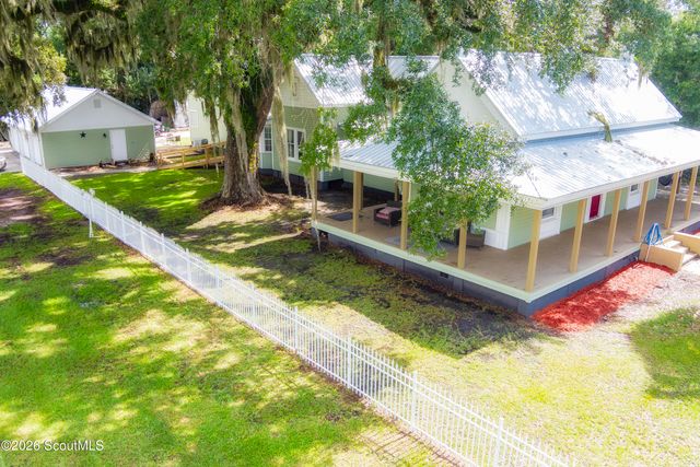 290 E King Avenue, Kingsland, GA 31548