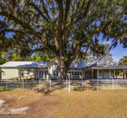 290 E King Avenue, Kingsland, GA 31548