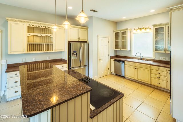 290 E King Avenue, Kingsland, GA 31548