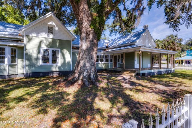 290 E King Avenue, Kingsland, GA 31548
