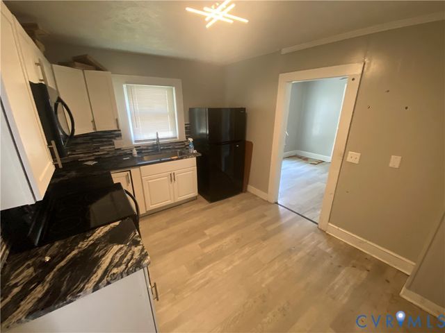 404 N 12th Ave, Hopewell, VA 23860