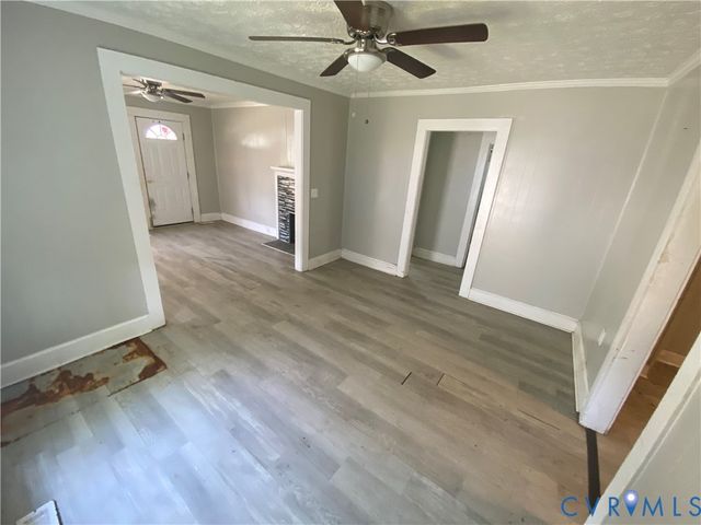 404 N 12th Ave, Hopewell, VA 23860