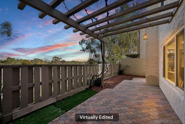 8745 Caminito Sueno, La Jolla, CA 92037