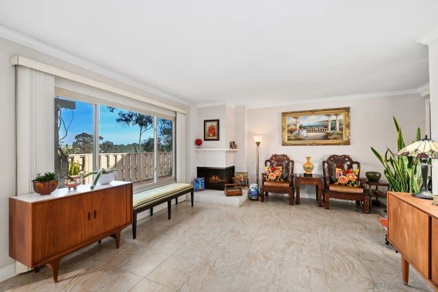 8745 Caminito Sueno, La Jolla, CA 92037