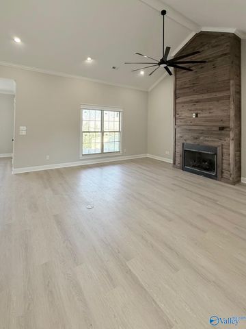 2220 Sorrento Place SW, Decatur, AL 35603