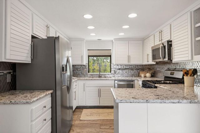 3096 N Greg Circle, Palm Springs, CA 92262