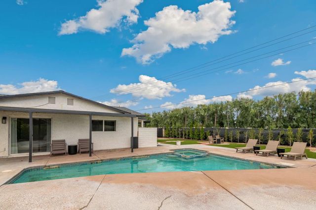 3096 N Greg Circle, Palm Springs, CA 92262