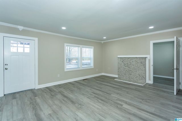 8920 HIGHWAY 31 NORTH N, Kimberly, AL 35091