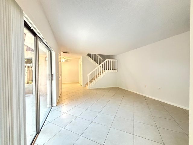 2110 21st Lane, Palm Beach Gardens, FL 33418