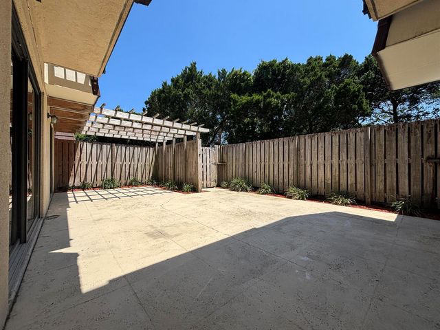 2110 21st Lane, Palm Beach Gardens, FL 33418