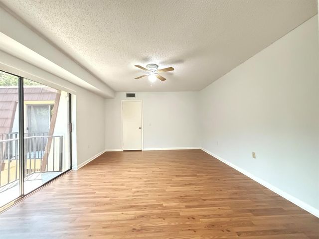 2110 21st Lane, Palm Beach Gardens, FL 33418