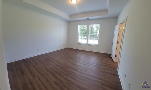 111 Breakwater Way, Perry, GA 31069