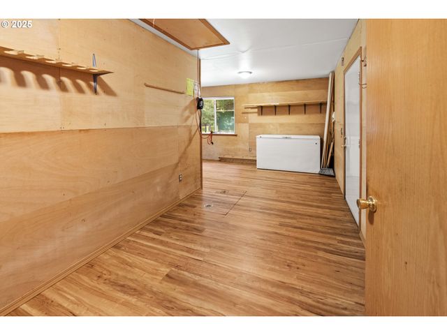 89022 WELCH Rd, Astoria, OR 97103