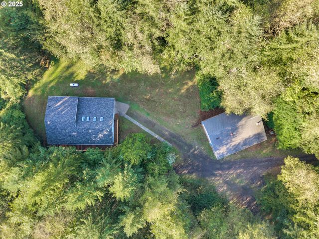 89022 WELCH Rd, Astoria, OR 97103
