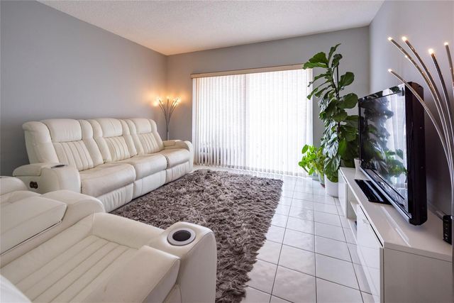 3850 Washington Street 710, Hollywood, FL 33021