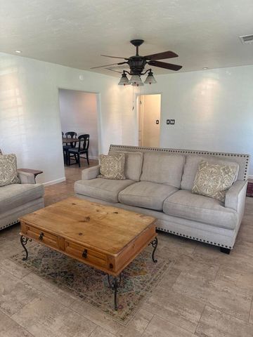 24297 Ave 324, Woodlake, CA 93286