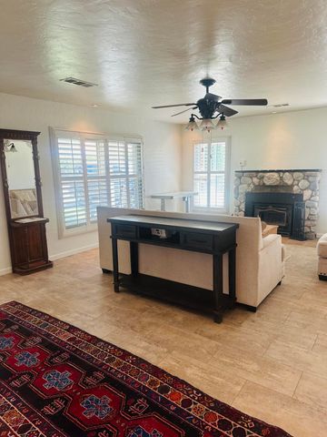 24297 Ave 324, Woodlake, CA 93286