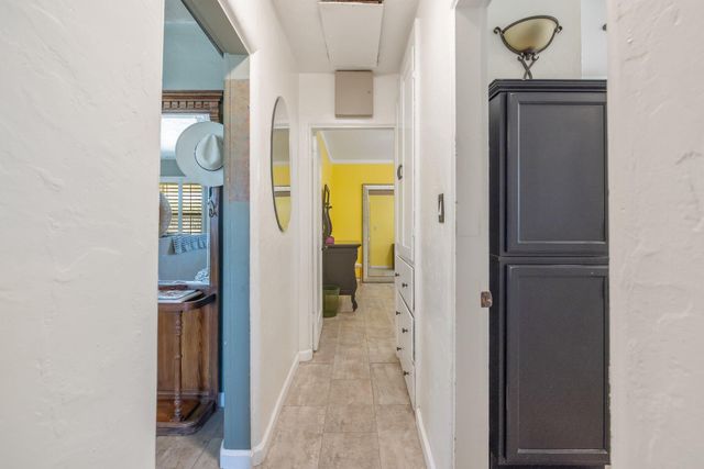 24297 Ave 324, Woodlake, CA 93286