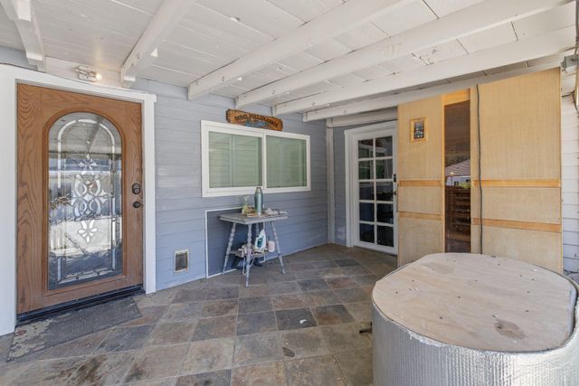 24297 Ave 324, Woodlake, CA 93286