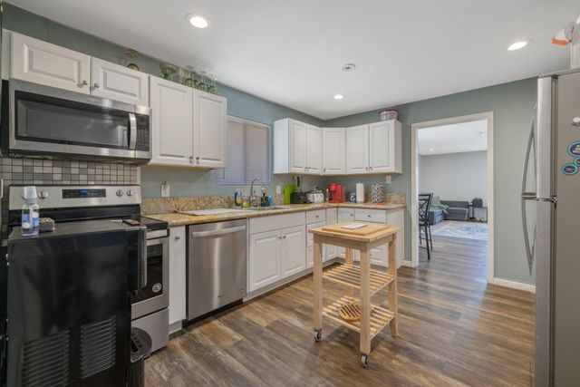 24297 Ave 324, Woodlake, CA 93286