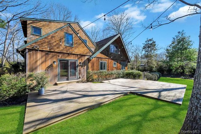 150 Copeces Lane, East Hampton, NY 11937