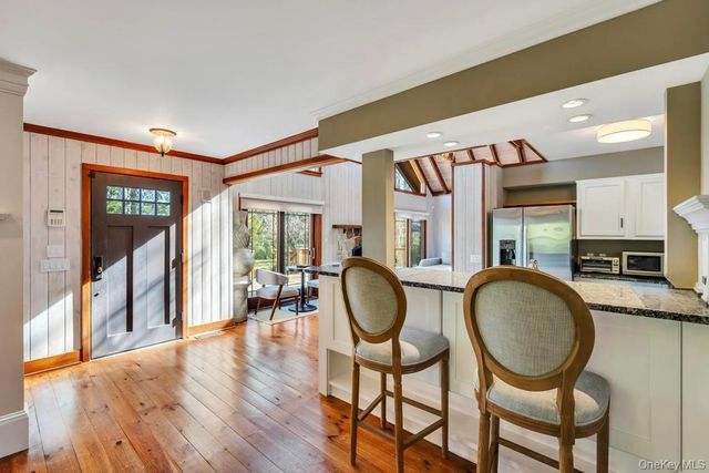 150 Copeces Lane, East Hampton, NY 11937