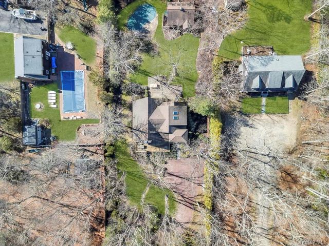 150 Copeces Lane, East Hampton, NY 11937