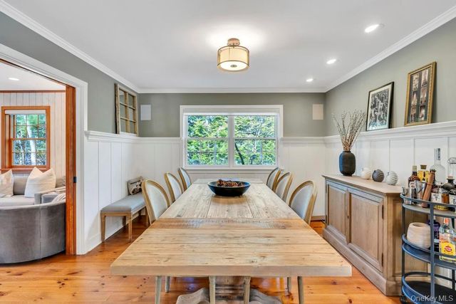 150 Copeces Lane, East Hampton, NY 11937