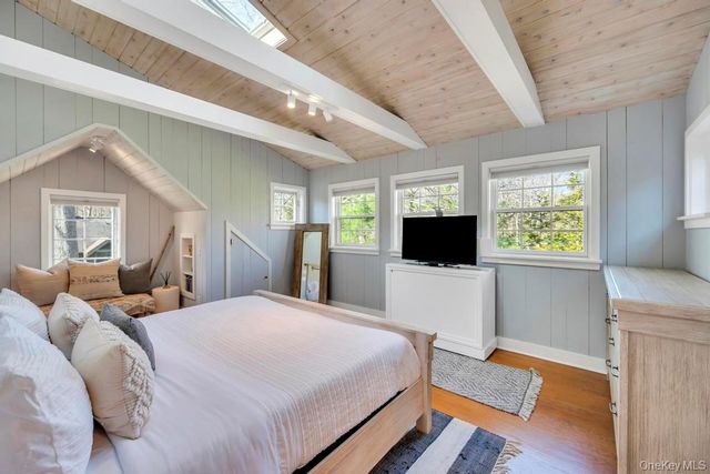 150 Copeces Lane, East Hampton, NY 11937