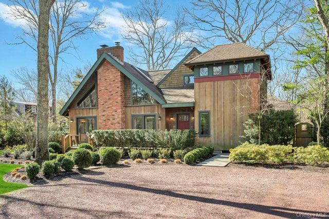 150 Copeces Lane, East Hampton, NY 11937