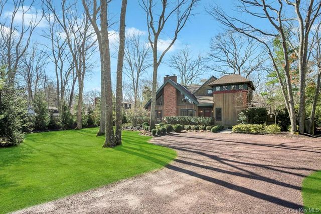 150 Copeces Lane, East Hampton, NY 11937