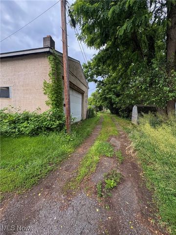 1019 Commerce Street, Wellsville, OH 43968