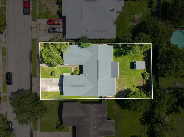 809 Crestview Dr, Corpus Christi, TX 78412