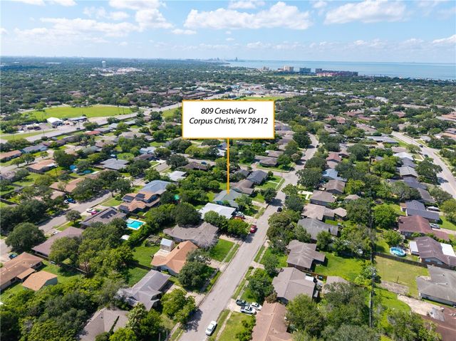 809 Crestview Dr, Corpus Christi, TX 78412