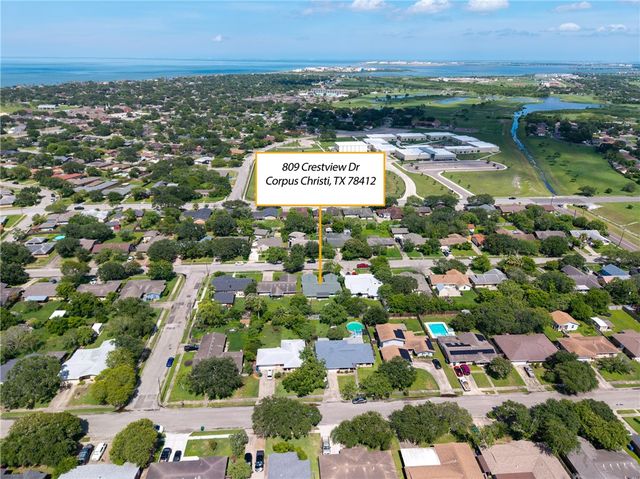 809 Crestview Dr, Corpus Christi, TX 78412