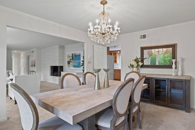 135 Harcross Road, Woodside, CA 94062