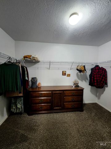 19098 Kenney Way, Caldwell, ID 83605