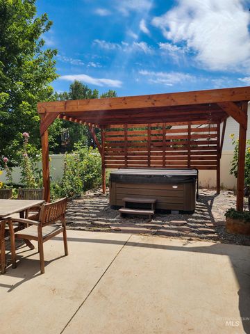 19098 Kenney Way, Caldwell, ID 83605
