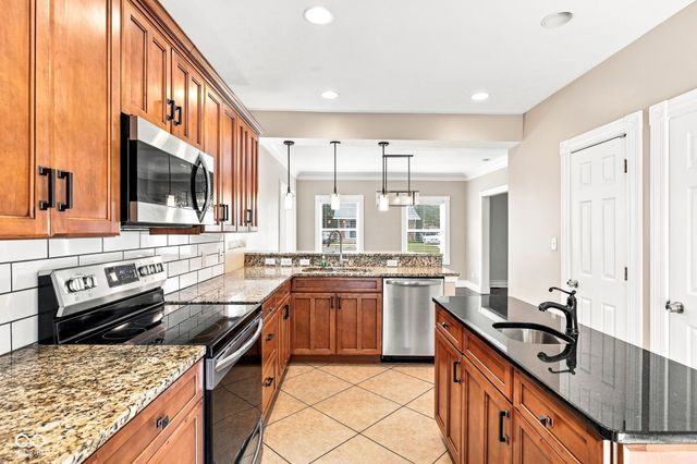 4543 Carrollton Avenue, Indianapolis, IN 46205