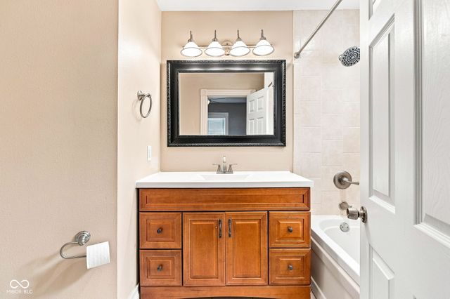 4543 Carrollton Avenue, Indianapolis, IN 46205