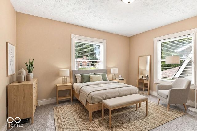 4543 Carrollton Avenue, Indianapolis, IN 46205